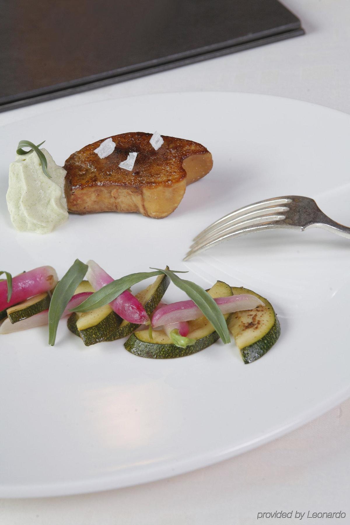 Auberge De Clochemerle, Spa Privatif & Restaurant Gastronomique Vaux-en-Beaujolais Kültér fotó
